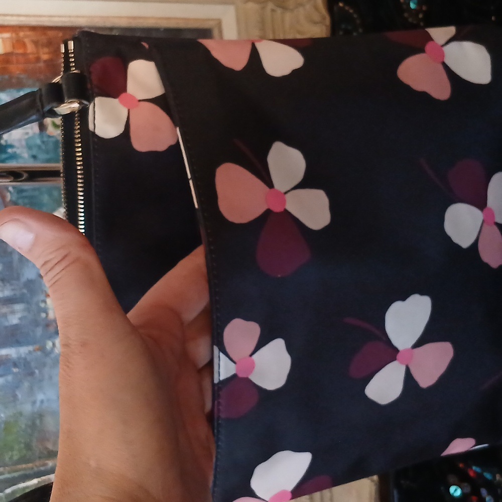 KATE SPADE Black Floral Crossbody Bag - Picture 9 of 13